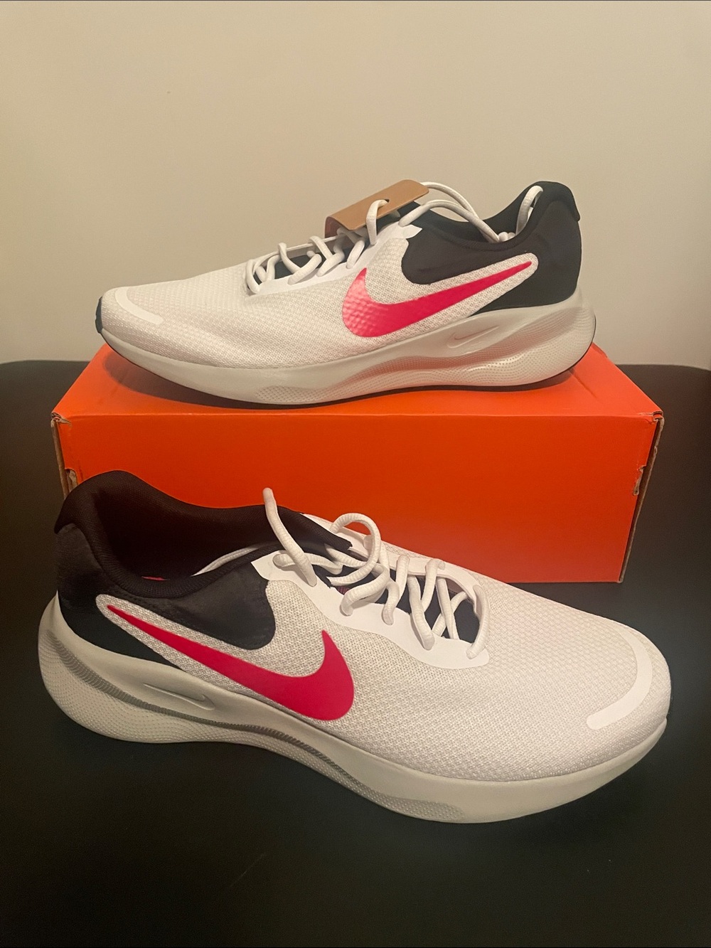 Nike Revolution 7 Men’s 11.5 JB